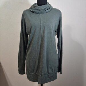 Bobi Los Angeles Loose Turtle Neck Long Sleeve  Knit Women's  Top